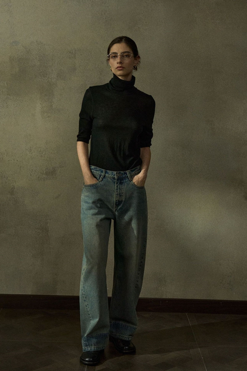 Straight Scimitar Jeans