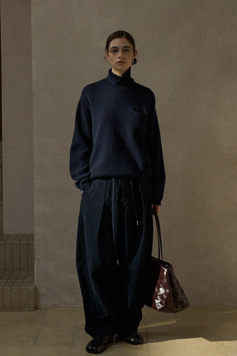 Drawstring Loose-Leg Slacks