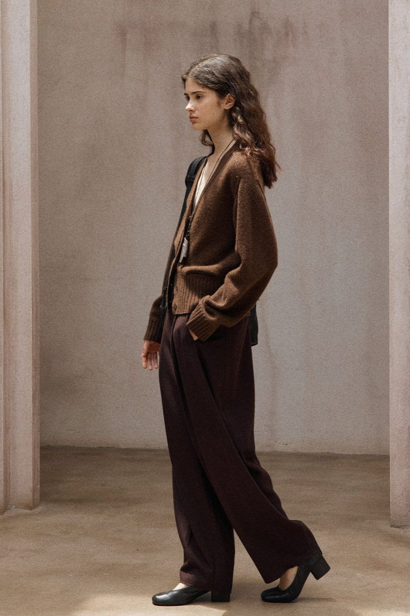 Wide-Leg Banana Pants