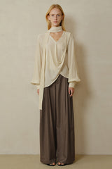 Curved Pocket Pleated Wide-Leg Pants