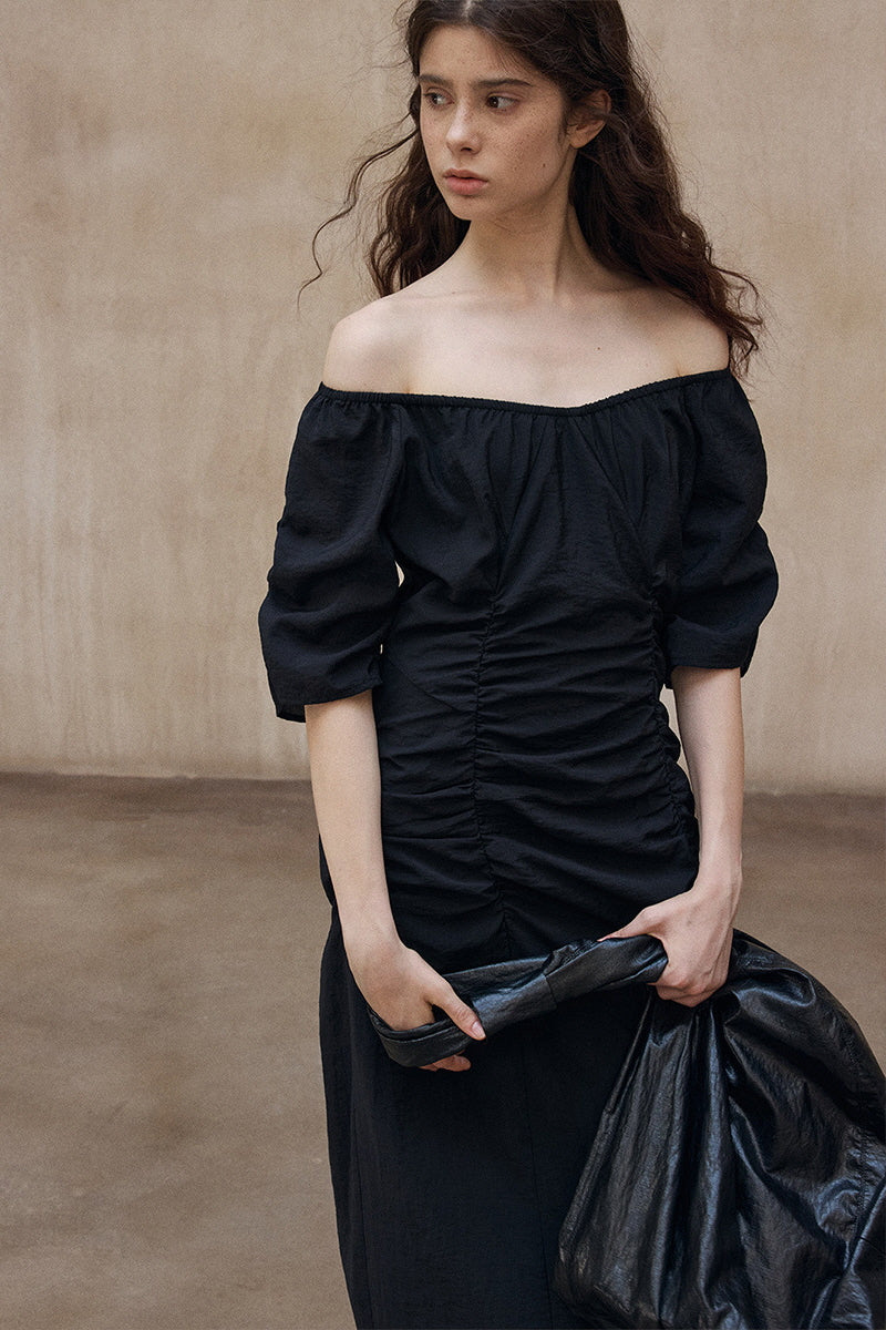 Crumpled Pleated One-Shoulder Maxi Dress