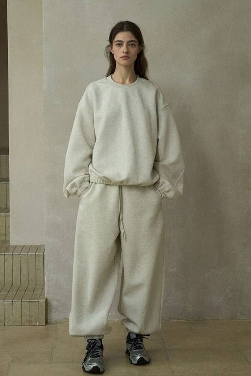 Dropped Shoulder Silhouette Sweatshirt