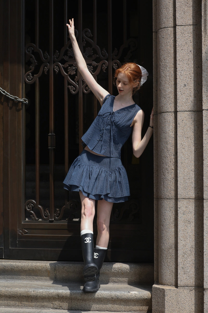 Bow Tie V-Neck Sleeveless Top